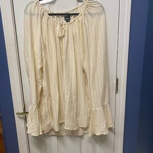 SIMPLY EMMA plus size light weight 
Striped Bell Sleeve drawstring neckline